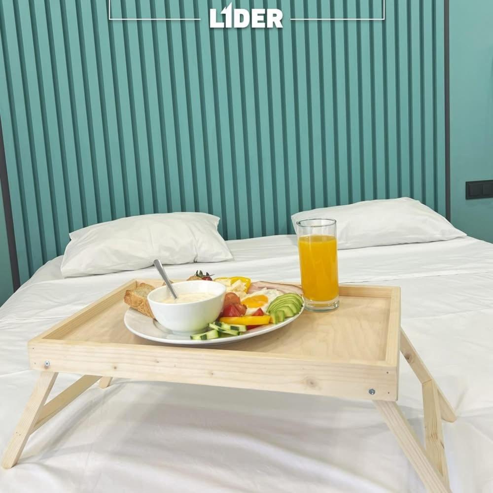 Hotel Lider Complex Vayk Bagian luar foto